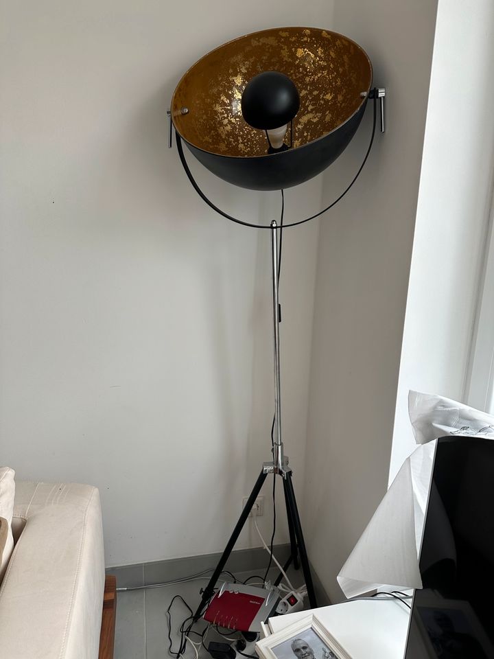 İndustrial style steh lampe in Augsburg