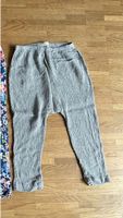 NEUw NEXT Joggers Sommerhose Viskose Baumwolle 116 Blumen Boden Feldmoching-Hasenbergl - Feldmoching Vorschau