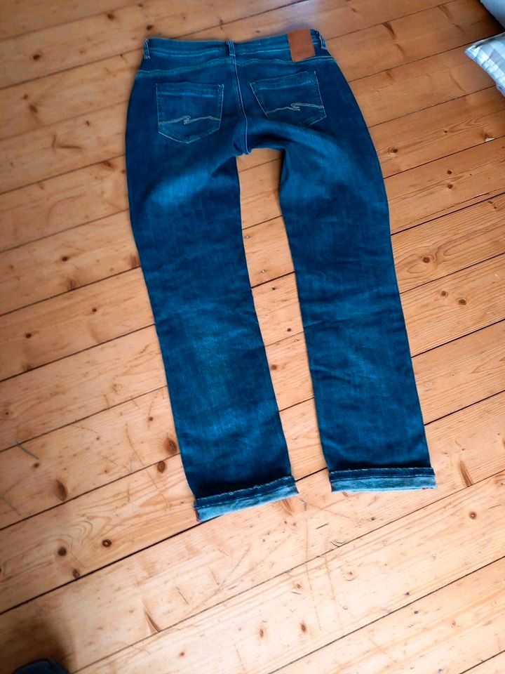 SREET ONE Jeans Gr. 26/30 blau in Bünde