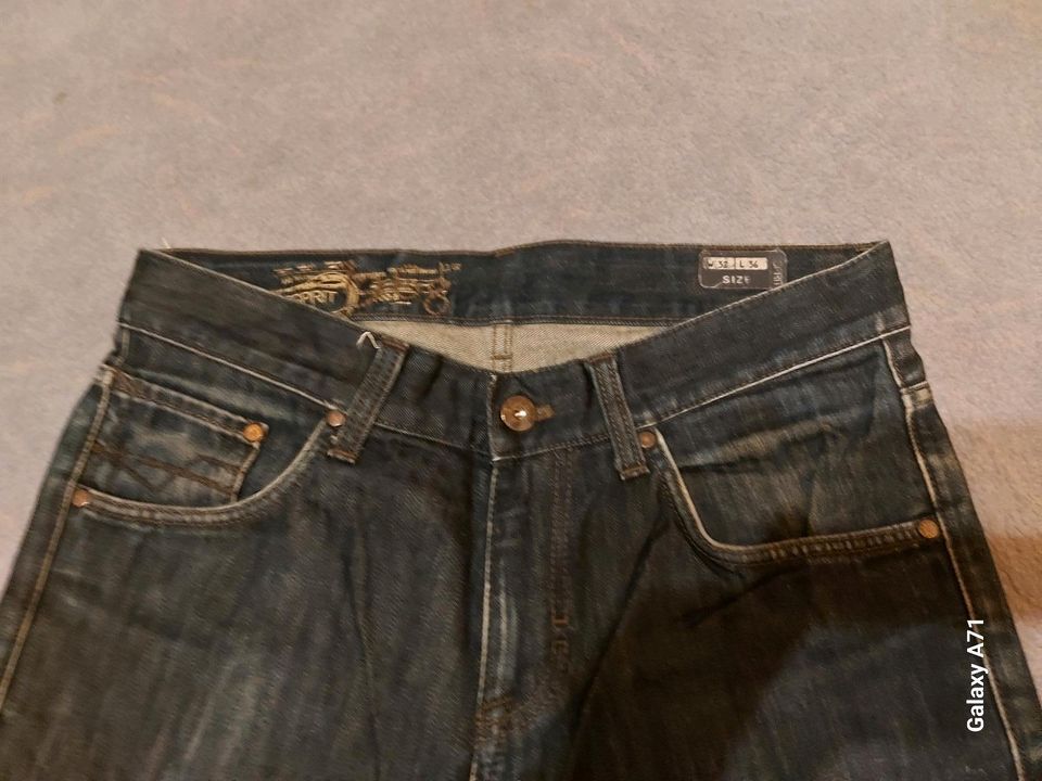 Esprit Jeans Jeanshose Hose No.30  W 32 L 36 used optic in Beverungen