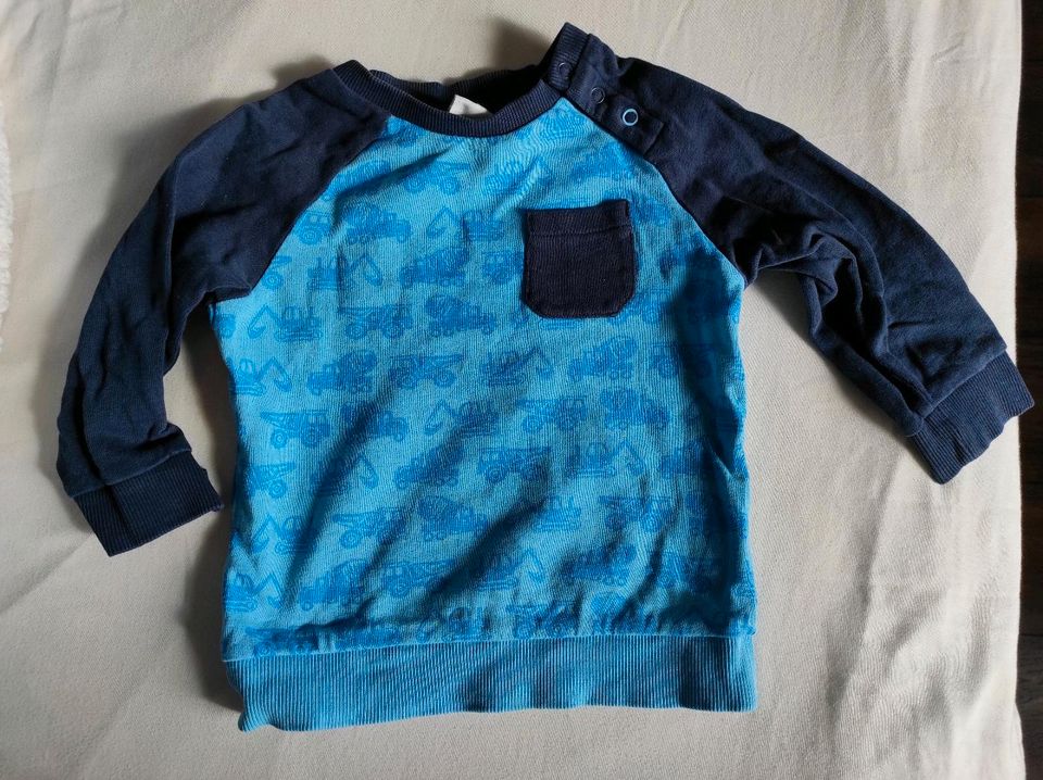 Größe 86 Langarmpulli blau Junge Langarmshirt Fahrzeuge in Bottrop