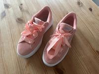 Puma Sneaker rosa, Gr. 37, Damen Sachsen - Adorf-Vogtland Vorschau