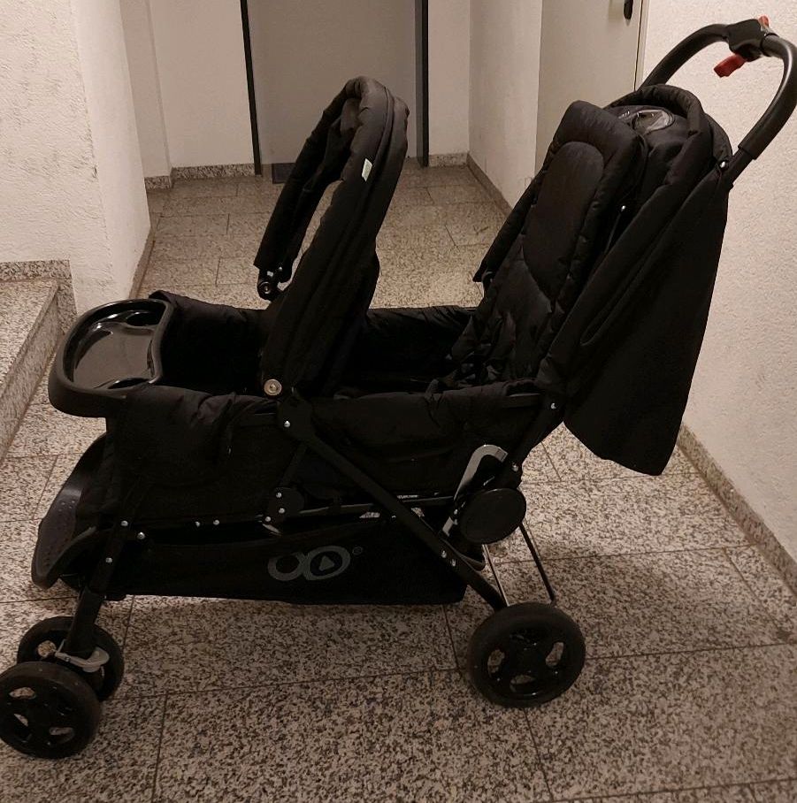 Kinderwagen in Unterhaching