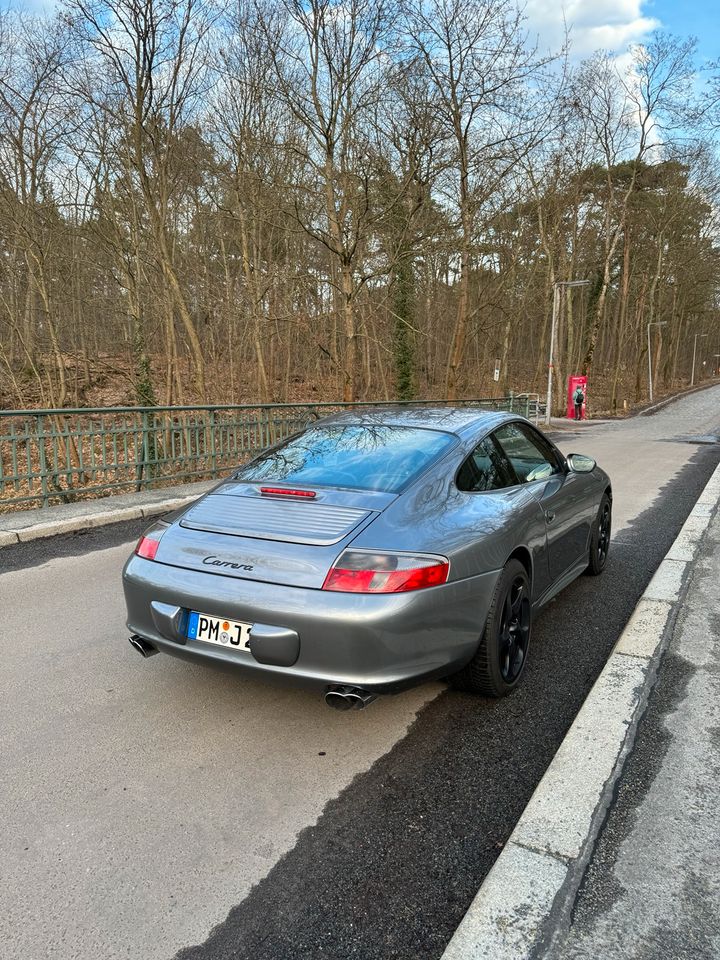 Porsche 911 996 Carrera 3,6 Coupé in Michendorf