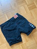 Levi’s Jeans Short Shorts schwarz Anthrazit 33 Dresden - Blasewitz Vorschau
