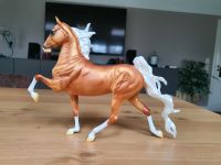 Breyer Traditional Saddlebred anniversary Pferd Modellpferd Niedersachsen - Selsingen Vorschau