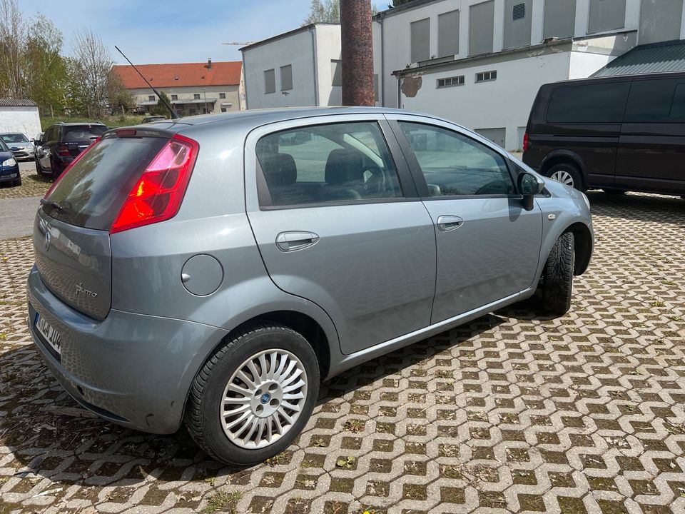 Fiat Punto 1.4  TÜV  09/2025 Klima in Vohenstrauß