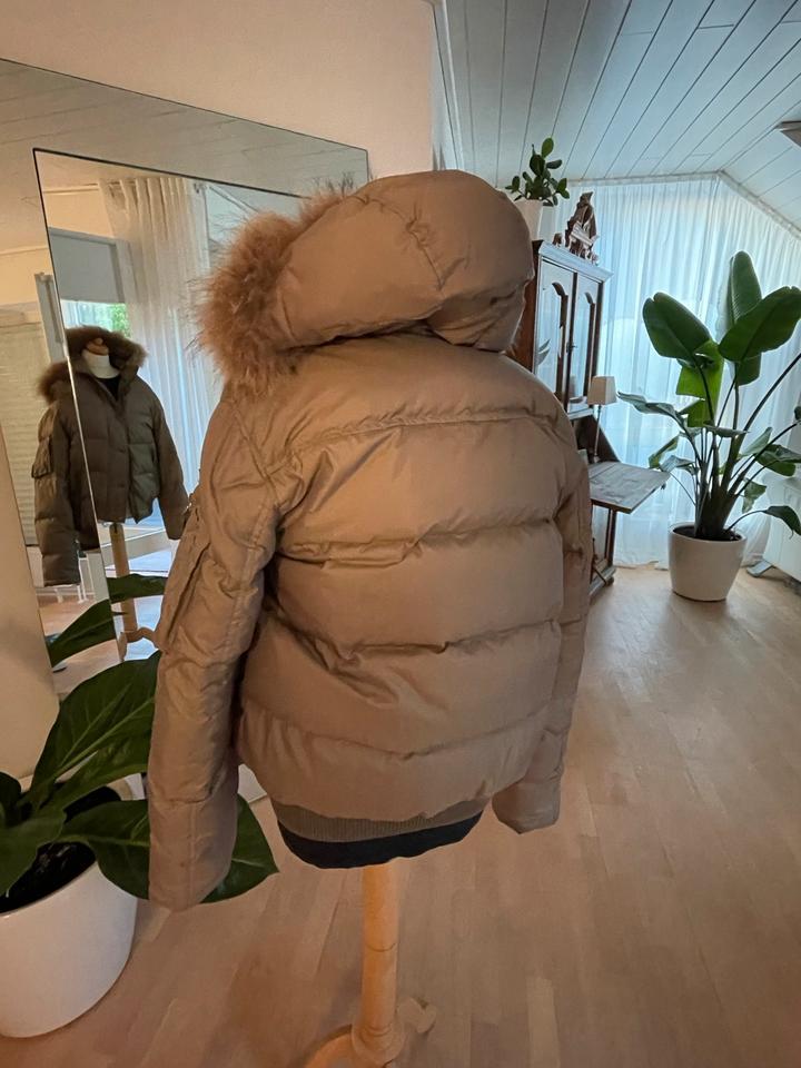 Winterjacke Daunenjacke SAKI 399,- Gr. 48 (m) Gr. 40 (w) Fell Max in Bielefeld