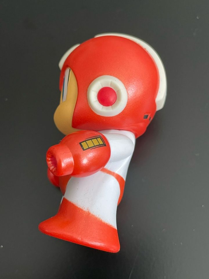 Roter Megaman Figur, Kidrobot, Capcom Mini Series in Mülheim (Ruhr)