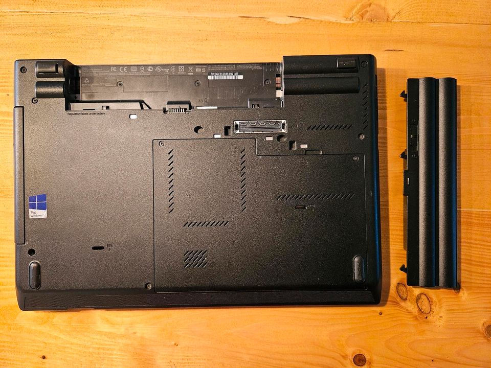 Lenovo ThinkPad L430 mit i5-3210M CPU 2.50 GHz und 8 GB RAM in Düsseldorf