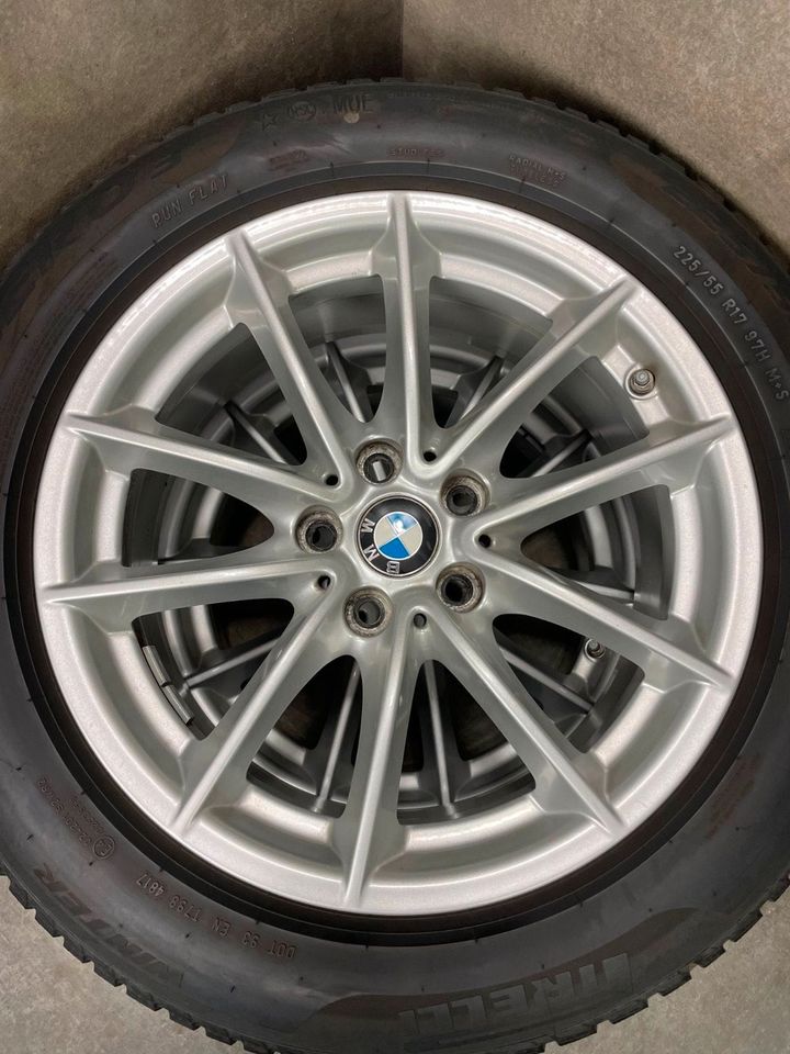 ORIG. BMW 5er G30 G31 Winterreifen 225/55 R17 Kompletträder in Rodgau