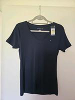 Tommy Hilfiger DamenTshirt in schwarz Gr M NEU München - Trudering-Riem Vorschau