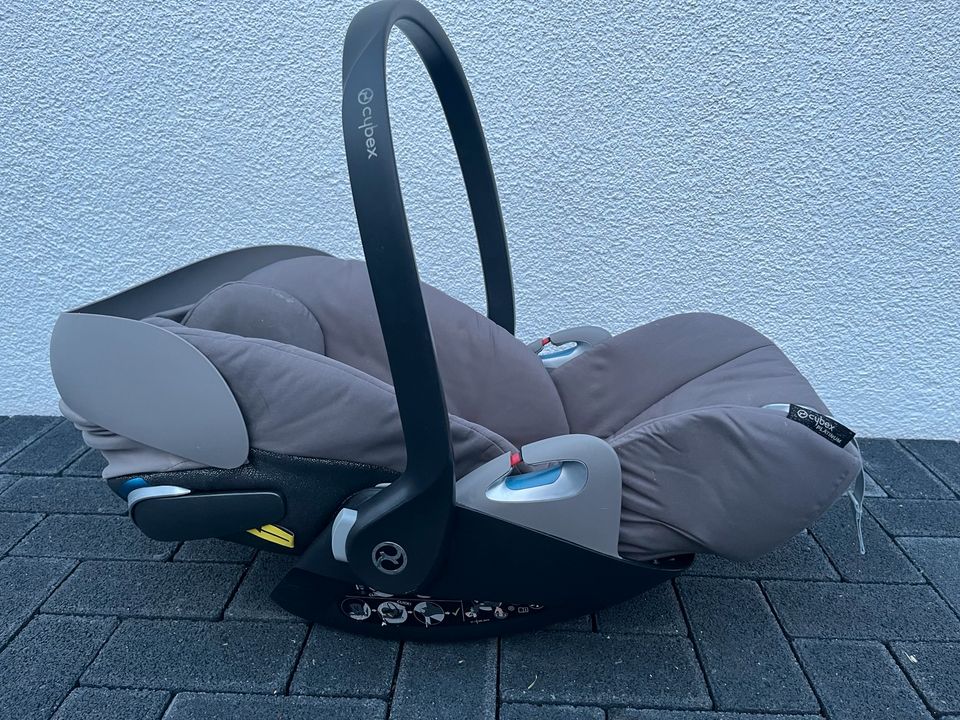 Cybex babyschale i Cloud z2 Kindersitz Auto i-size Soho grey in Bottrop