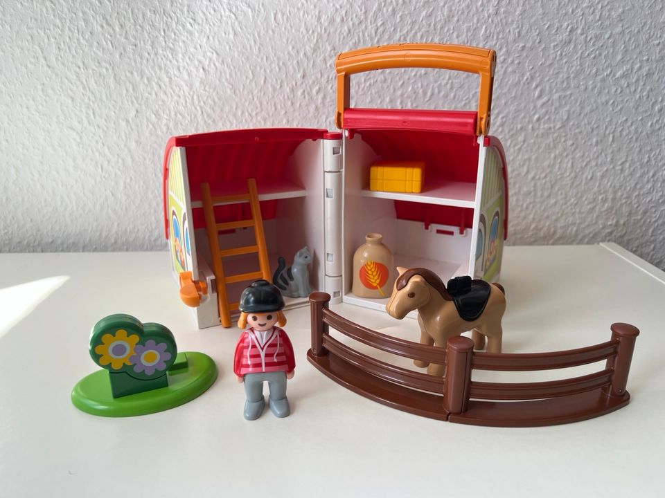 Playmobil 124 Mein Mitnehm-Reiterhof mit Tragegriff 70180 in Thüringen -  Erfurt | Playmobil günstig kaufen, gebraucht oder neu | eBay Kleinanzeigen  ist jetzt Kleinanzeigen