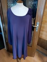 Kleid mit mit Blumen Schmuck Gr 44 - 46 Bremen - Huchting Vorschau