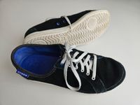 Crocs Suede Sneaker Halbschuhe echtes Wildleder Gr. 39 W8 Hessen - Ober-Mörlen Vorschau