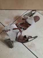 Sandalen * Sommerschuhe * Riemchenpumps Gr. 41 von Marco Tozzi Niedersachsen - Lehrte Vorschau