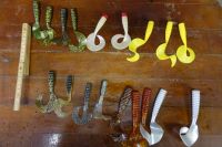 18 Mogambo Twister verschiedene Farben Gummiköder ungefischt Sachsen-Anhalt - Ziepel Vorschau