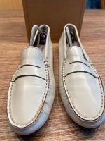 Tod‘s Mokassins/Loafer, Größe 37, Weiss Düsseldorf - Gerresheim Vorschau