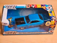 Jada 1:24 Looney Tunes 1970 Plymouth Road Runner + Wile E. Coyote Hessen - Schöneck Vorschau