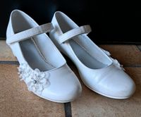 Ballerina Absatz Schuhe Blumen Mädchen 33 Nordrhein-Westfalen - Sonsbeck Vorschau