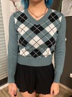 Süßer Pullover mit V Kragen Karo-Muster in blaugrau schwarz weiß Bayern - Frensdorf Vorschau