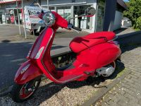 Vespa Primavera 50 RED E5 LED deut. Fz. - 2 J. Gar *VORRÄTIG* Nordrhein-Westfalen - Leverkusen Vorschau