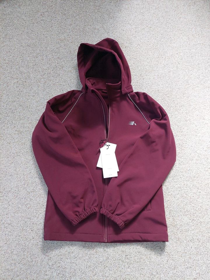 Softshelljacke Gr 152 von name it in Zeuthen