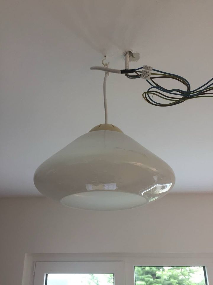 Lampe Leuchte Licht 70er Glas Wohnung Schön Haushalt Zimmer Warm in Hamburg