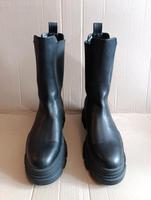 Bershka, Stiefel Größe 41, schwarz wie neu Sachsen-Anhalt - Magdeburg Vorschau