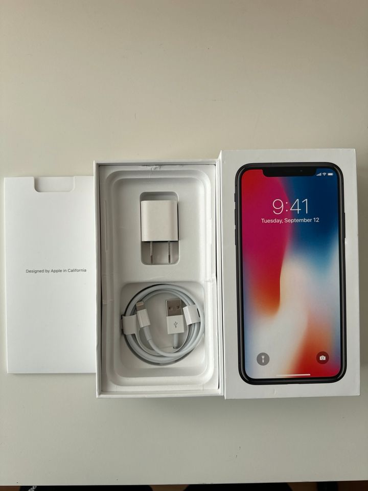 iPhone X OVP in Stuttgart