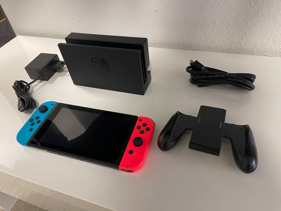 Nintendo Switch|neue Version|Anlieferung✅ in Viersen