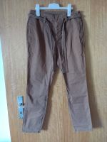 Chino Hose mit Bindegürtel Hessen - Rüsselsheim Vorschau