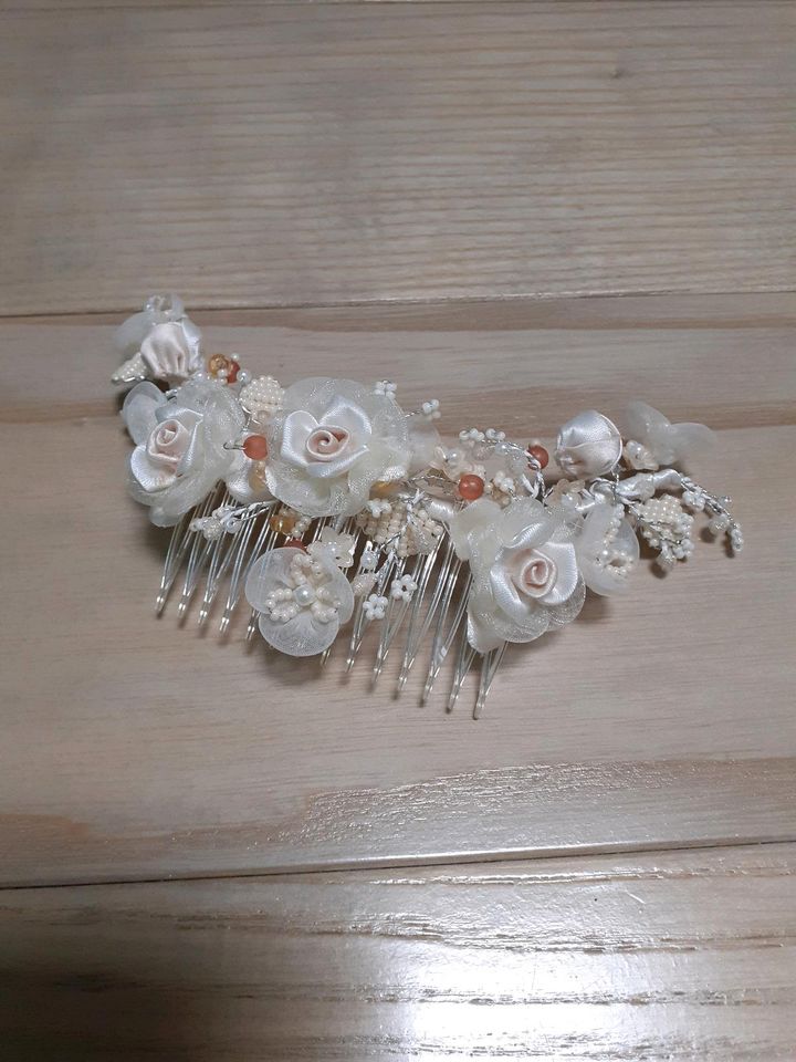 Braut Haarschmuck Ivory / Rose in Bischofferode