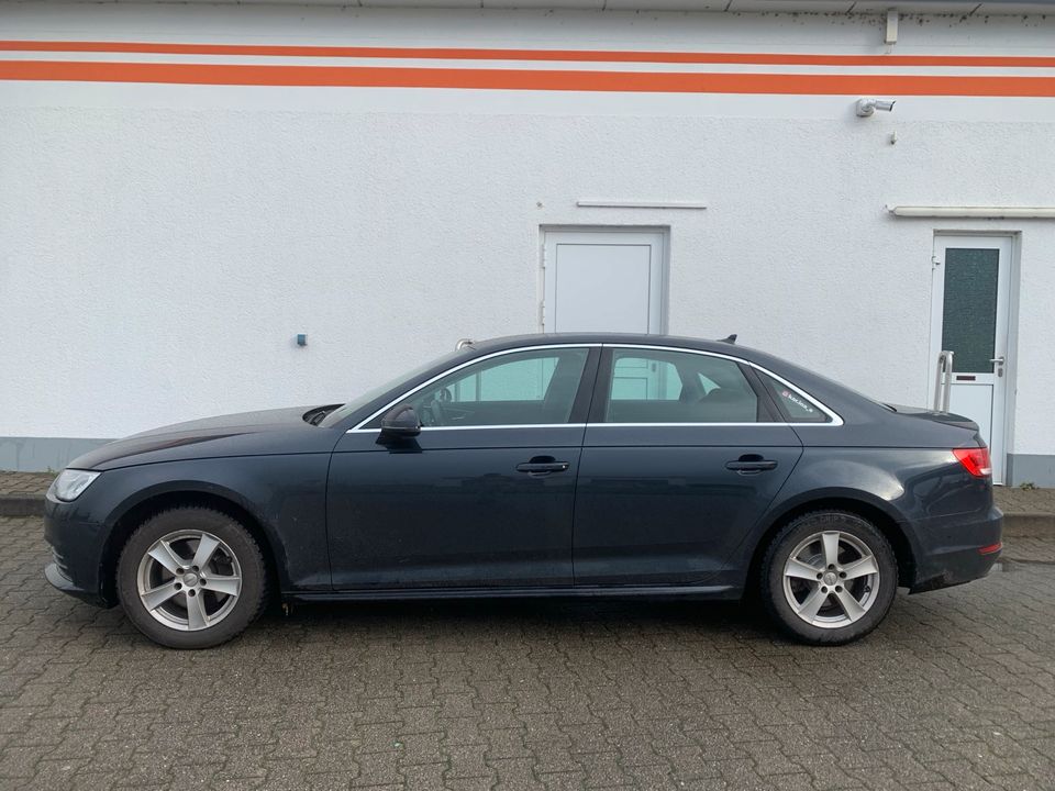 Audi A4 2.0 TDI, Virtuelles Cockpit, Limousine in Hainichen