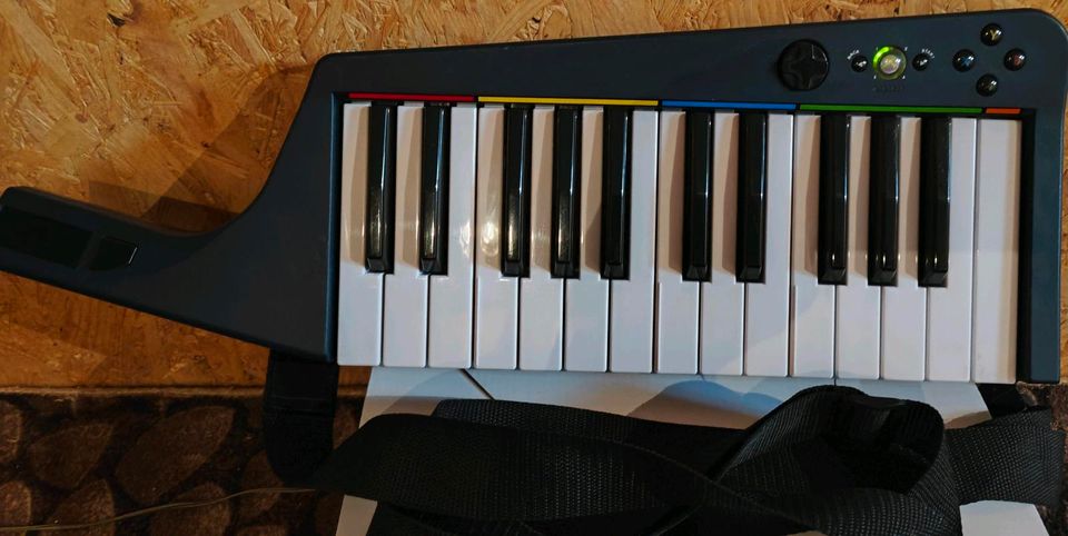 Rockband 3 Wireless Keyboard XBOX360 in Wolfen