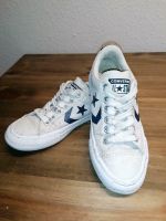 Gr. 28 Converse Kinder Schuhe/ Sneaker in weiß mit blauer Schrift Leipzig - Burghausen-Rückmarsdorf Vorschau