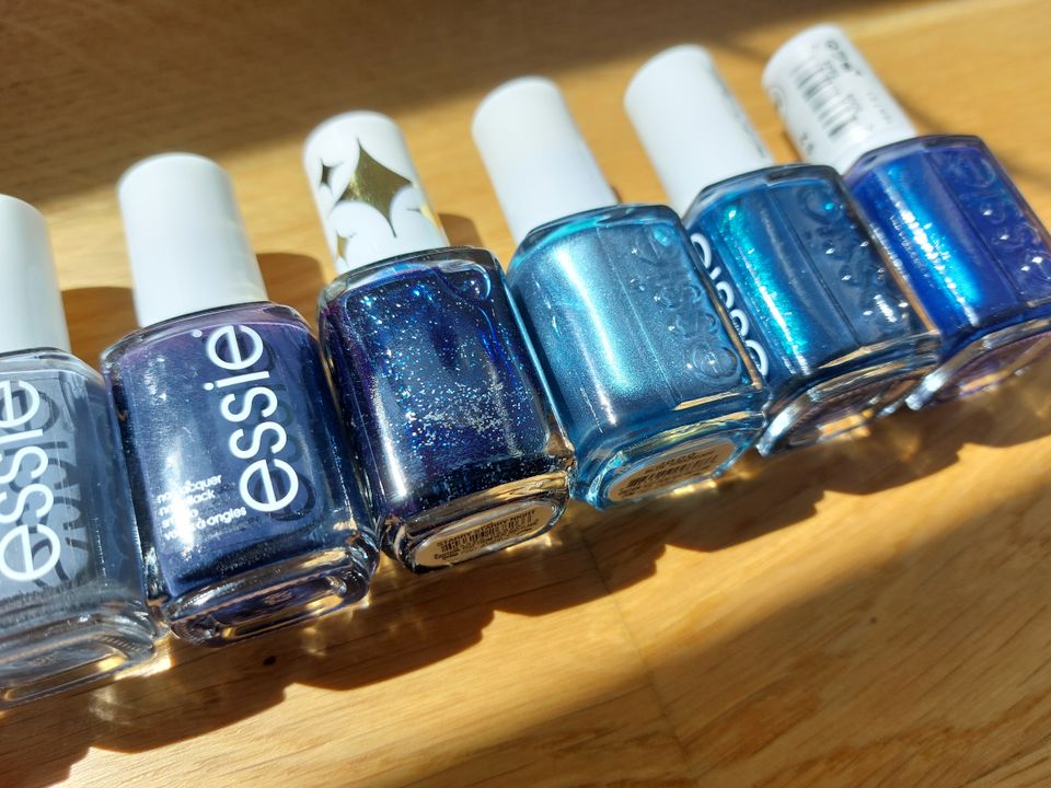 ESSIE Nagellack  // 11 Stück in Erkrath