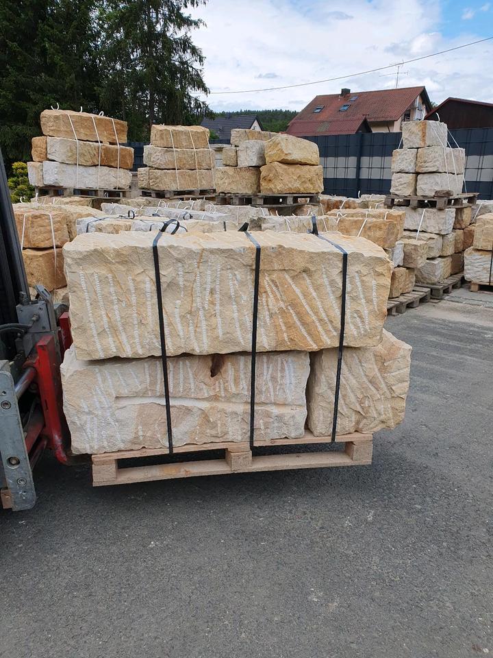 Sandsteine,rustikale Sandsteinplatten, Bodenplatten, Platten in Weismain