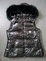 Moncler Balabio Damen Weste mit Echtfell Größe 42 / XL Niedersachsen - Northeim Vorschau