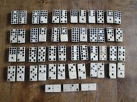 Dominosteine alt ca.100Jahre ,51 Stück,Ebenholz/Knochen = 45 .- € Altona - Hamburg Rissen Vorschau
