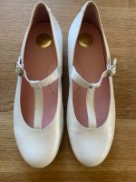 Ballerina/Sandalen weiß Hochzeit/Kommunion Gr. 39 neu!!! Hessen - Kassel Vorschau