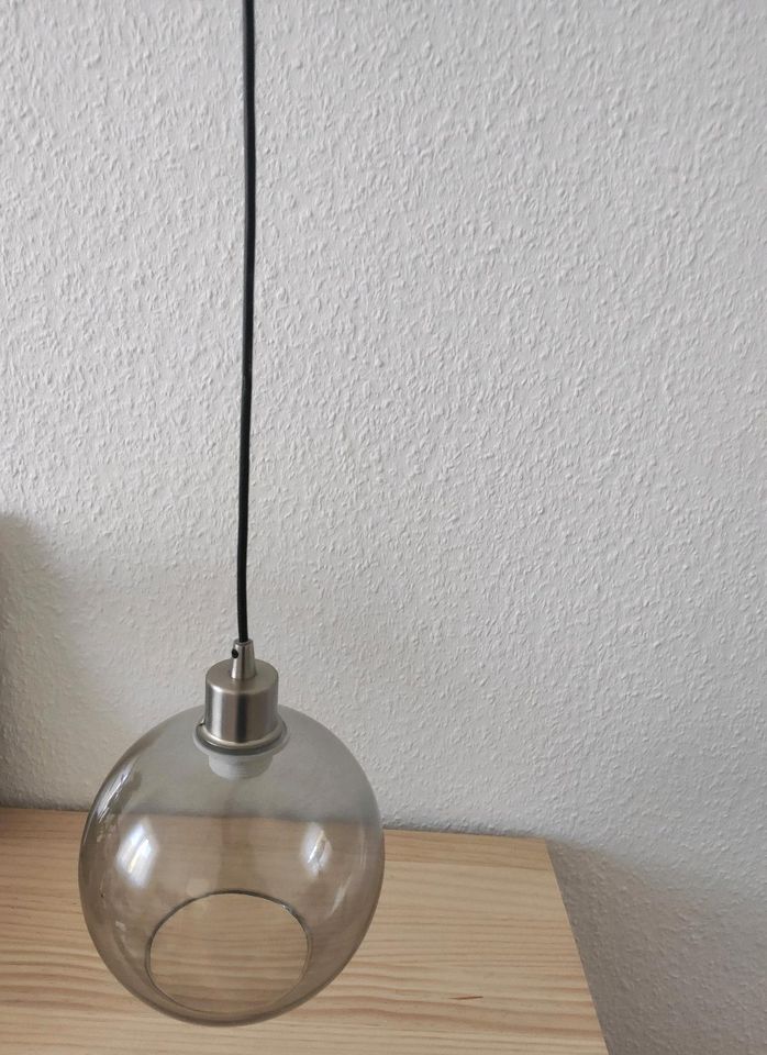 Pendelleuchte / Hängelampe / Lampe aus Glas in Hannover