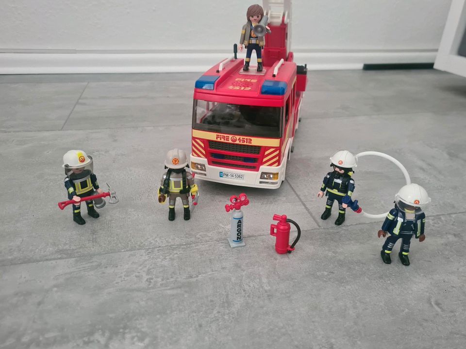 Playmobil Feuerwehrset in Berlin