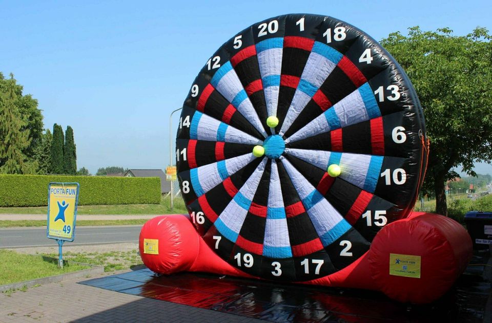 Fußball Dartscheibe mit 5m Durchmesser vom PROFI mieten! 5x7m in Porta Westfalica