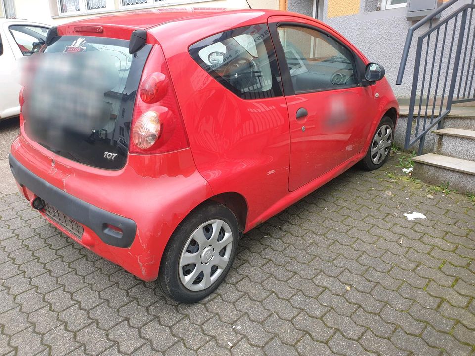 Peugeot 107 2010 in Schmelz