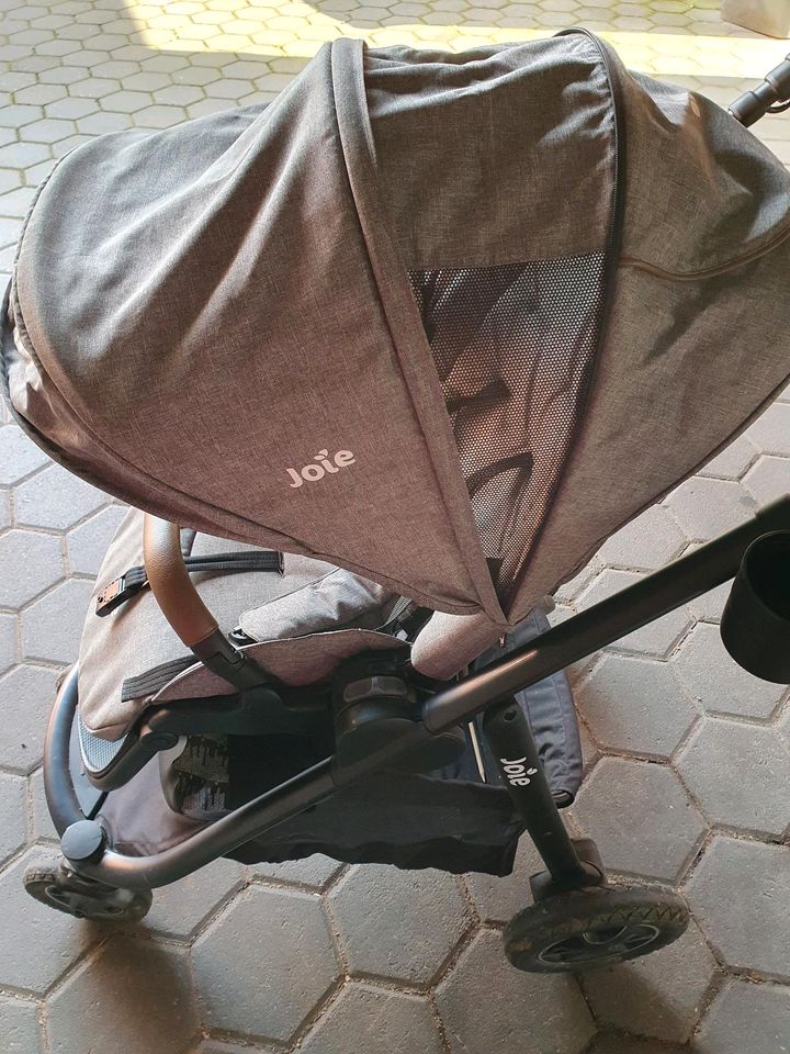 Kinderwagen Joie in Hille