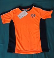 Jungen Sport T-shirt gr. 116 Niedersachsen - Algermissen Vorschau