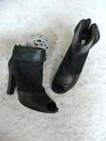 Carinii Stiefeletten Pumps Gr. 38 Bayern - Schwabach Vorschau