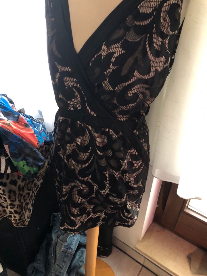 Spitzen spitze Häkel Kleid neu top m 36/38 in Ebersbach an der Fils